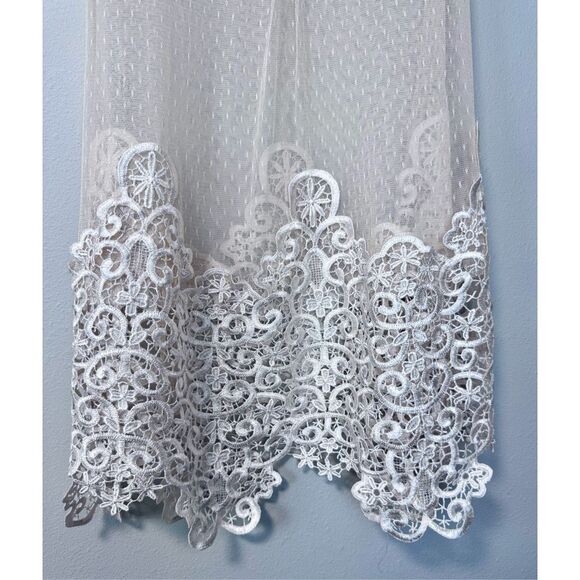 Altar’d‎ State Sheer Cream Lace Mini Dress Size Small - Picture 3 of 14